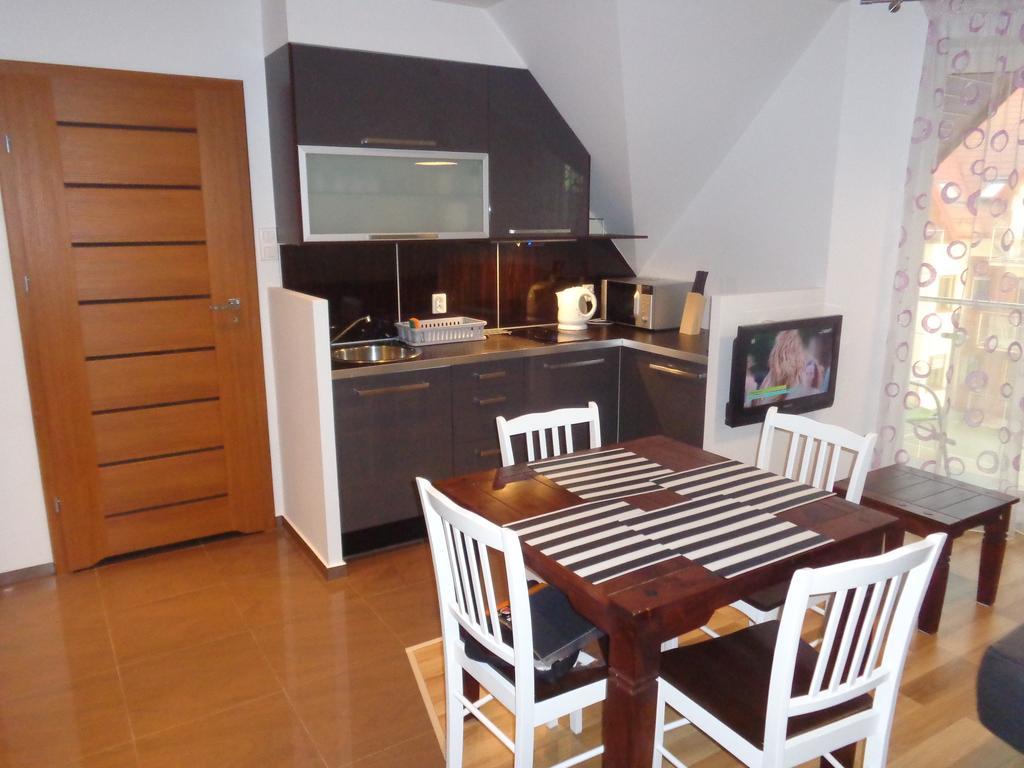 Apartament Lisi Jar Jastrzębia Góra Exteriör bild